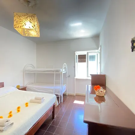 Aurelio House Apartment *